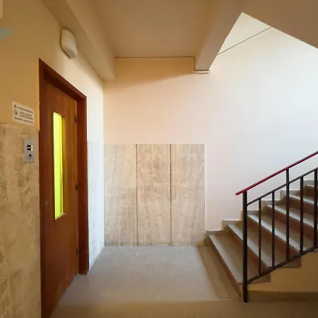 Economo B5 Tirabora Short Rent Apartment Trieste Exterior photo