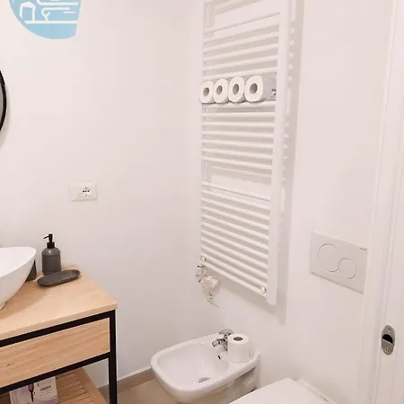 Economo B5 Tirabora Short Rent Apartment Trieste Exterior photo